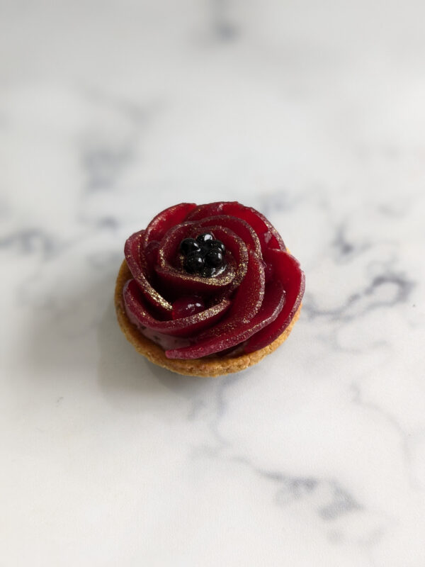 Cured Beetroot, Seaweeds, Caviar Tart