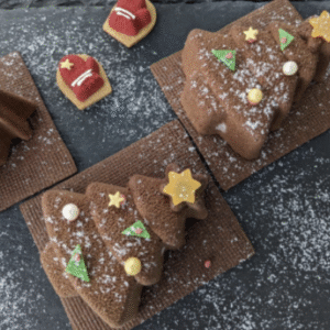 Chocolate Pecan Nut, Vanilla Christmas Tree